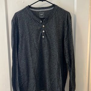 Men’s gap T-shirt